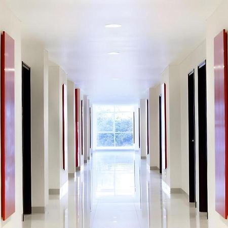 Amaris Hotel Pakuan Bogor Exterior photo