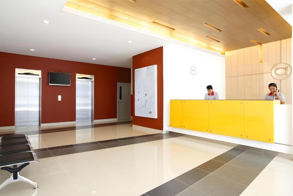 Amaris Hotel Pakuan Bogor Exterior photo